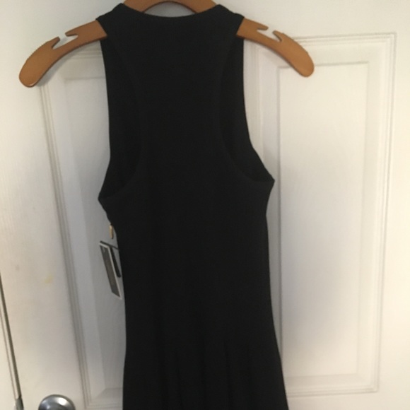 dress - Picture 2 of 5